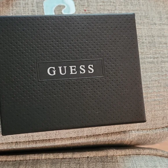 Guess Black Card Holder with Silver Accent - Picture 6 of 7